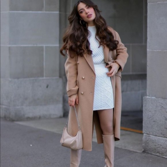 Zara Wool Blend Coat with Gold Buttons - Picture 5 of 13